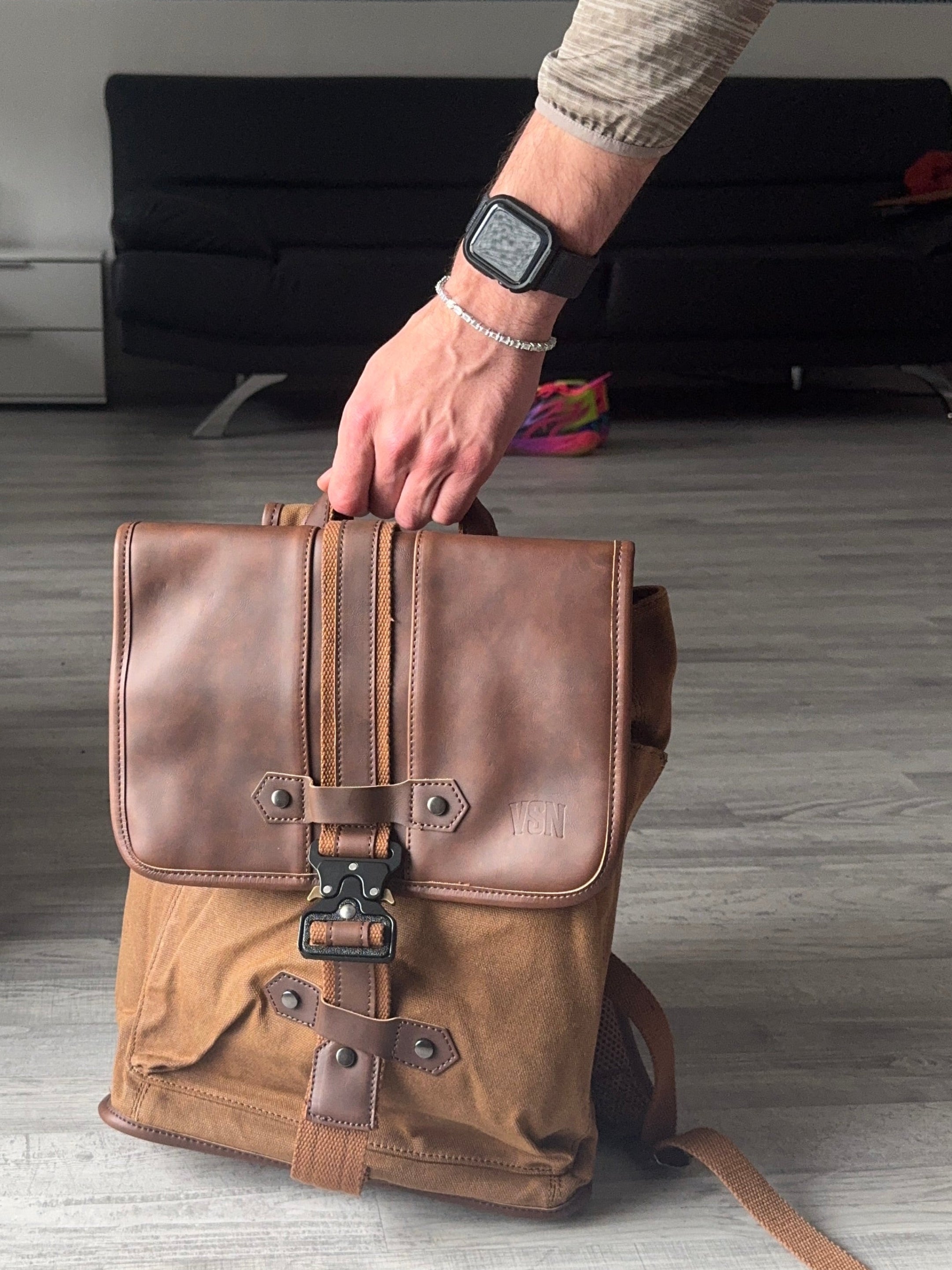 CITY TRAVELLER BACKPACK